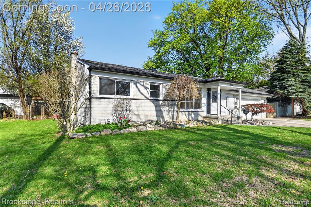 29807 Champine Street, Saint Clair Shores, MI 48082 — Photo 3