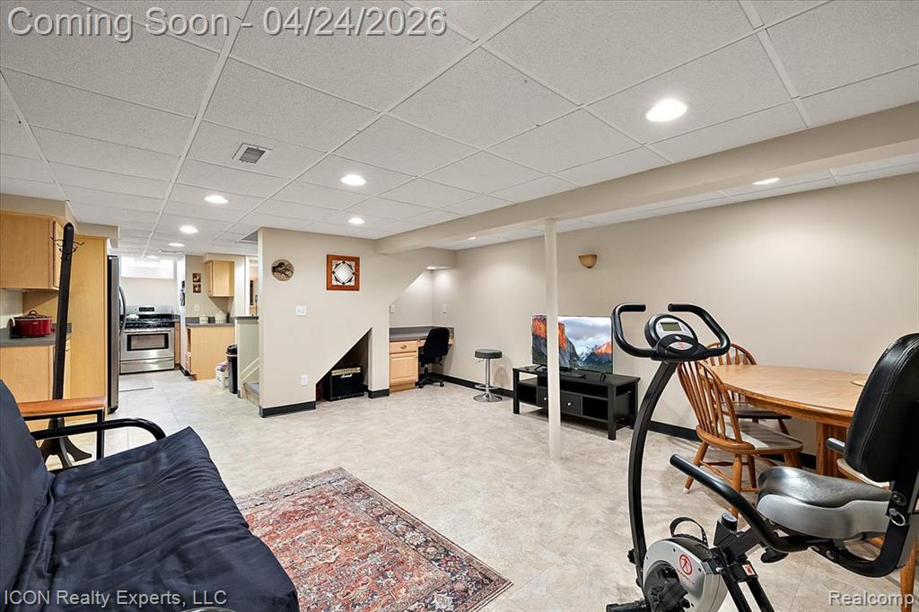 32347 Farmersville Road, Farmington, MI 48334 — Photo 51
