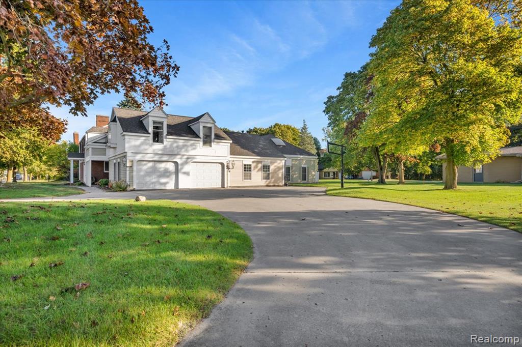 26 N Beck Street, Sebewaing, MI 48759 — Photo 3