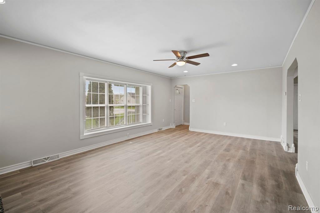 5035 CENTER Road, Linden, MI 48451 — Photo 9