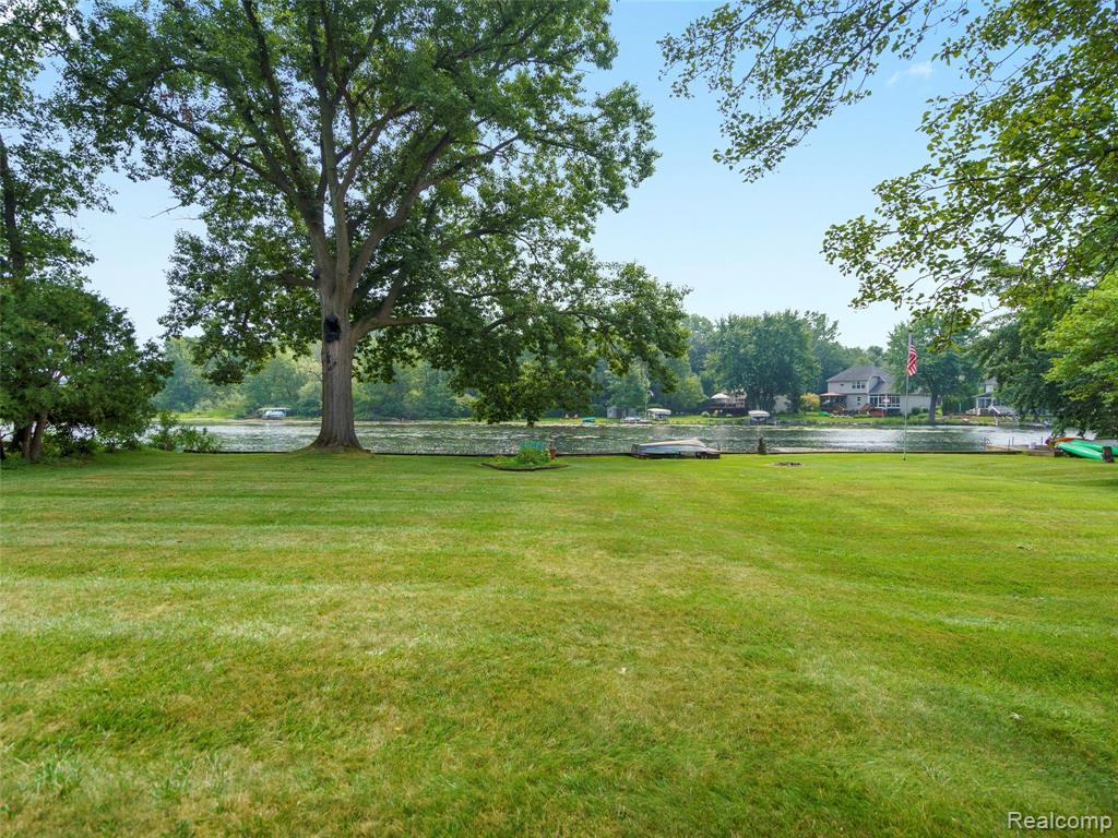 628 Riverside Drive, Linden, MI 48451 — Photo 46