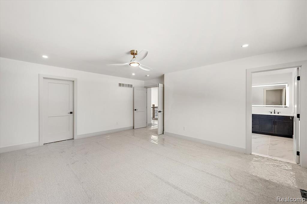 49585 White Mill Drive, Utica, MI 48317 — Photo 26