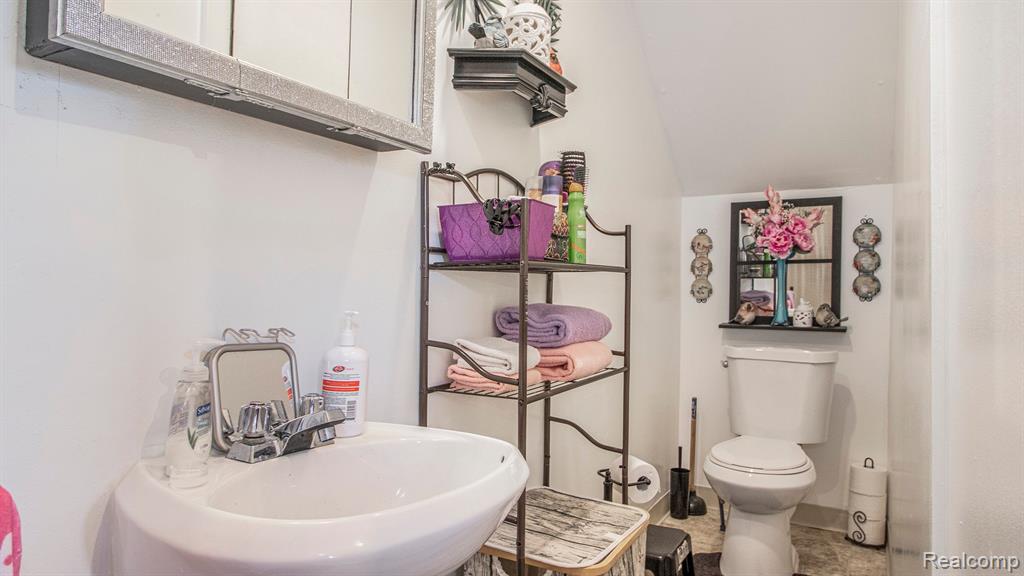 51230 WILLIS Road, Belleville, MI 48111 — Photo 26