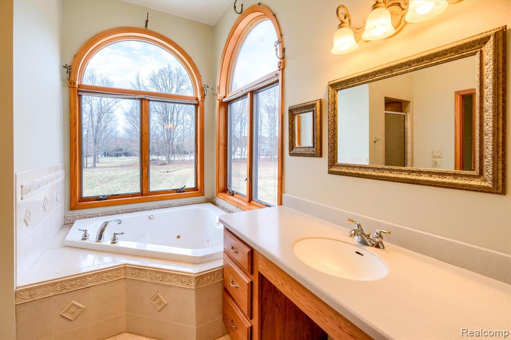 845 Oak Tree Lane, Lapeer, MI 48446 — Photo 25