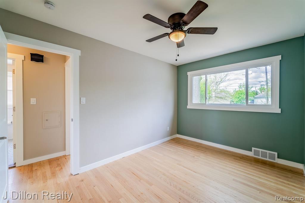 6639 SHARON Street, Garden City, MI — Photo 33