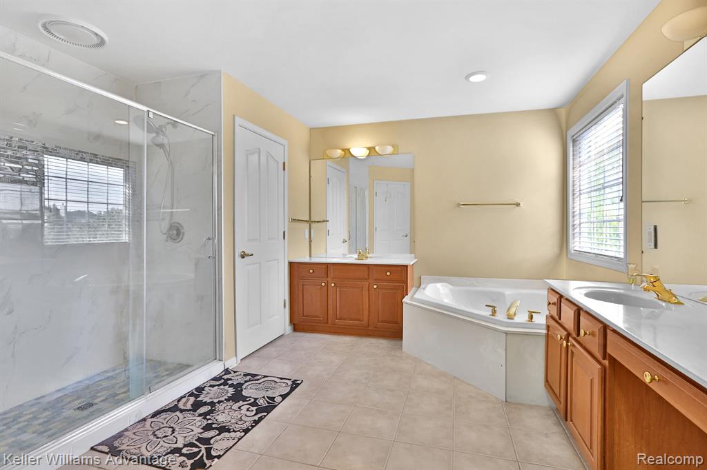 17549 WHITE PINE Ct., Northville, MI 48168 — Photo 32