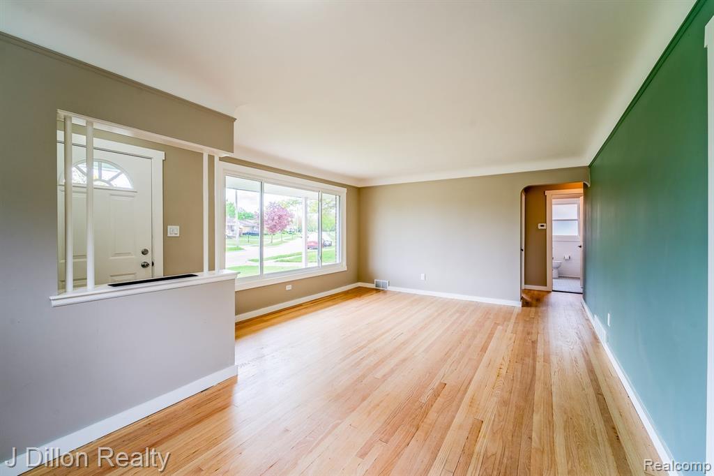 6639 SHARON Street, Garden City, MI — Photo 16