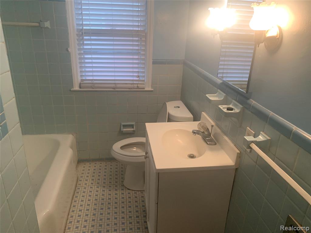 17195-17197 STOEPEL Street, Detroit, MI 48221 — Photo 3
