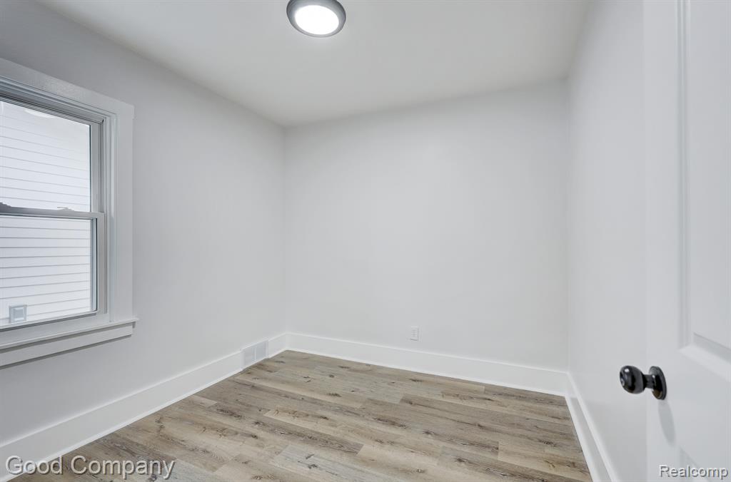 16309 Kirkshire Avenue, Beverly Hills, MI 48025 — Photo 34