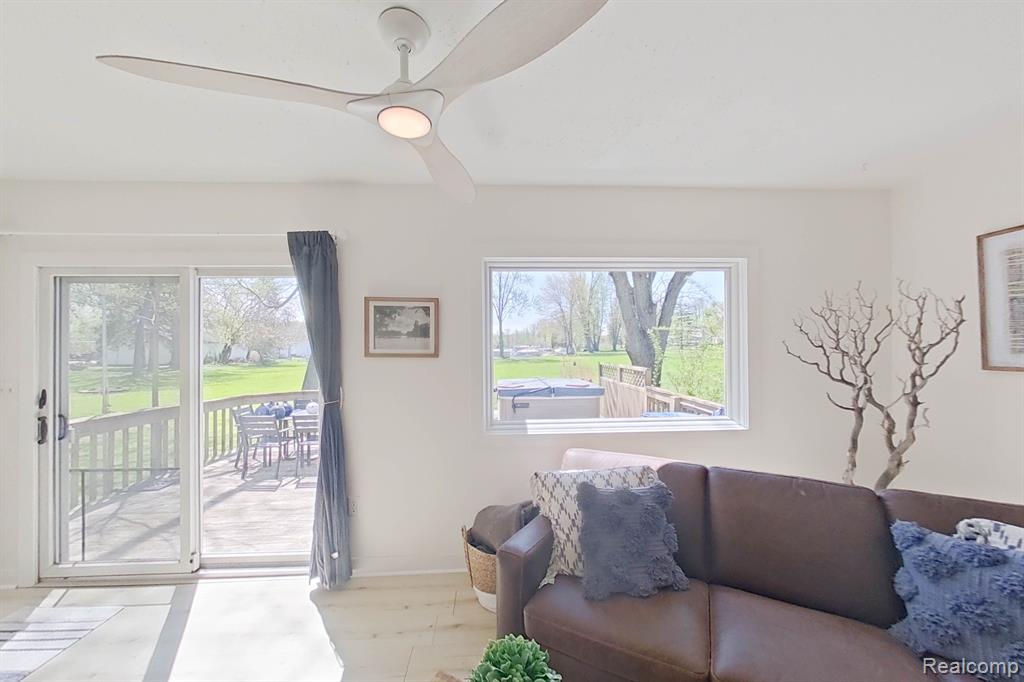 4776 Downing, Pinckney, MI 48169 — Photo 18