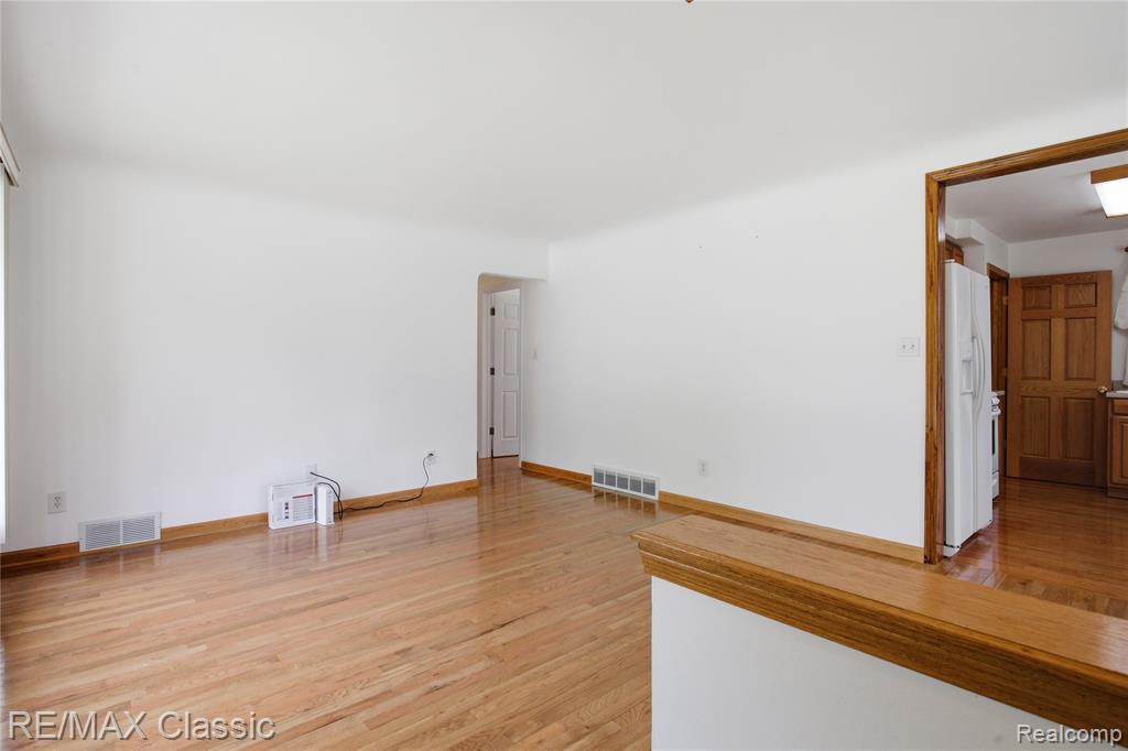 1829 Alard Avenue, Lincoln Park, MI 48146 — Photo 6