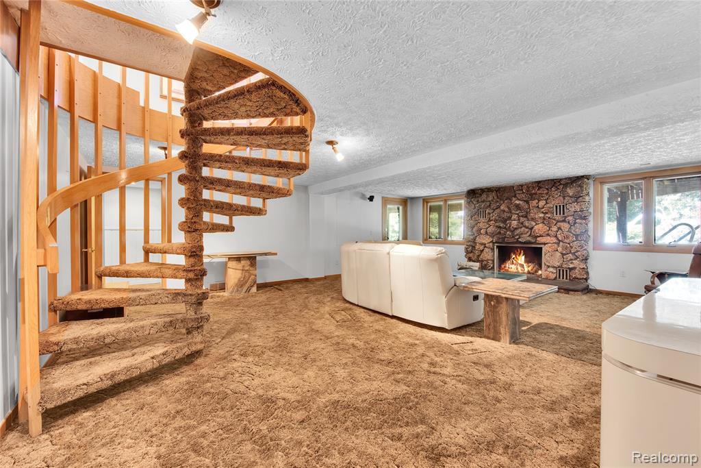 8285 Staghorn Trail, Clarkston, MI 48348 — Photo 45