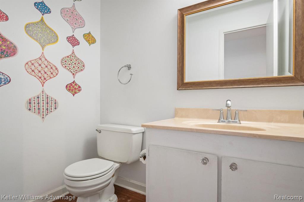 28663 LOWELL N, Southfield, MI 48076 — Photo 10