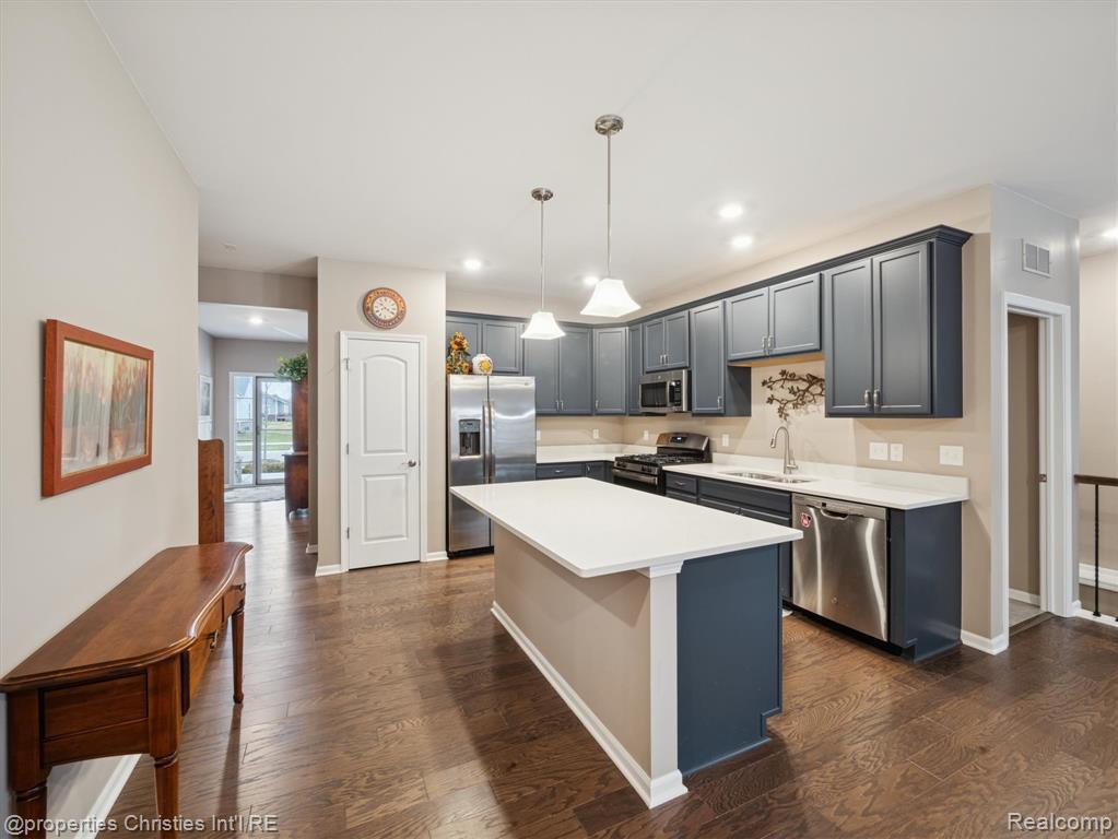 48024 Barrington Drive, Canton, MI 48188 — Photo 9