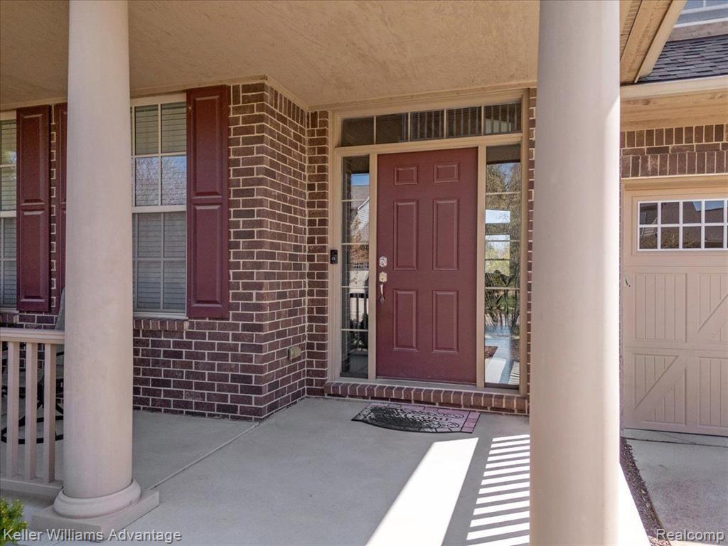 51146 UPLAND VIEW Street, Canton, MI 48188 — Photo 2