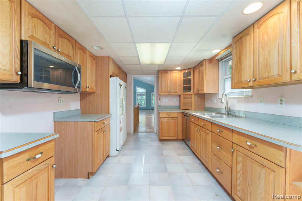 4200 Angels Pass, Pinckney, MI 48169 — Photo 23
