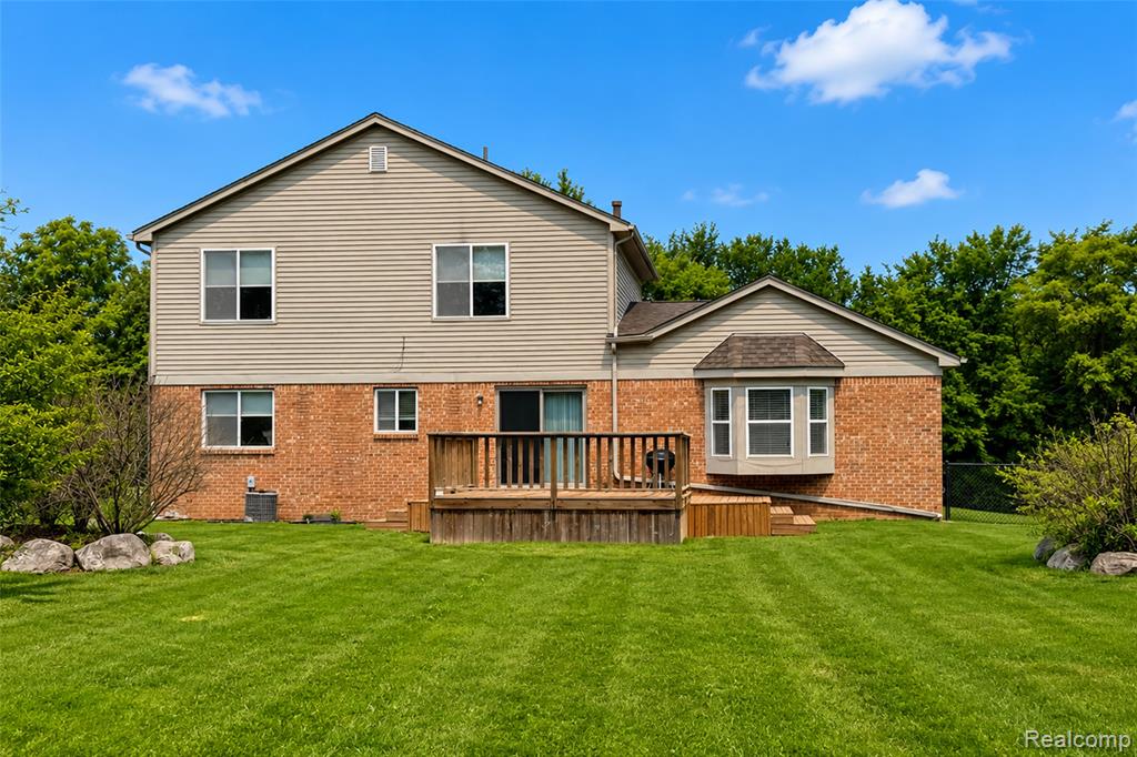 41585 Cherry Hill Road, Canton, MI 48188 — Photo 38