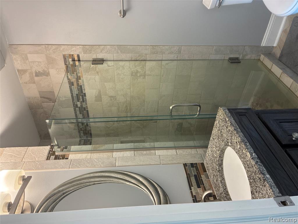 116 Surrey Road, Saint Louis, MI 48880 — Photo 29