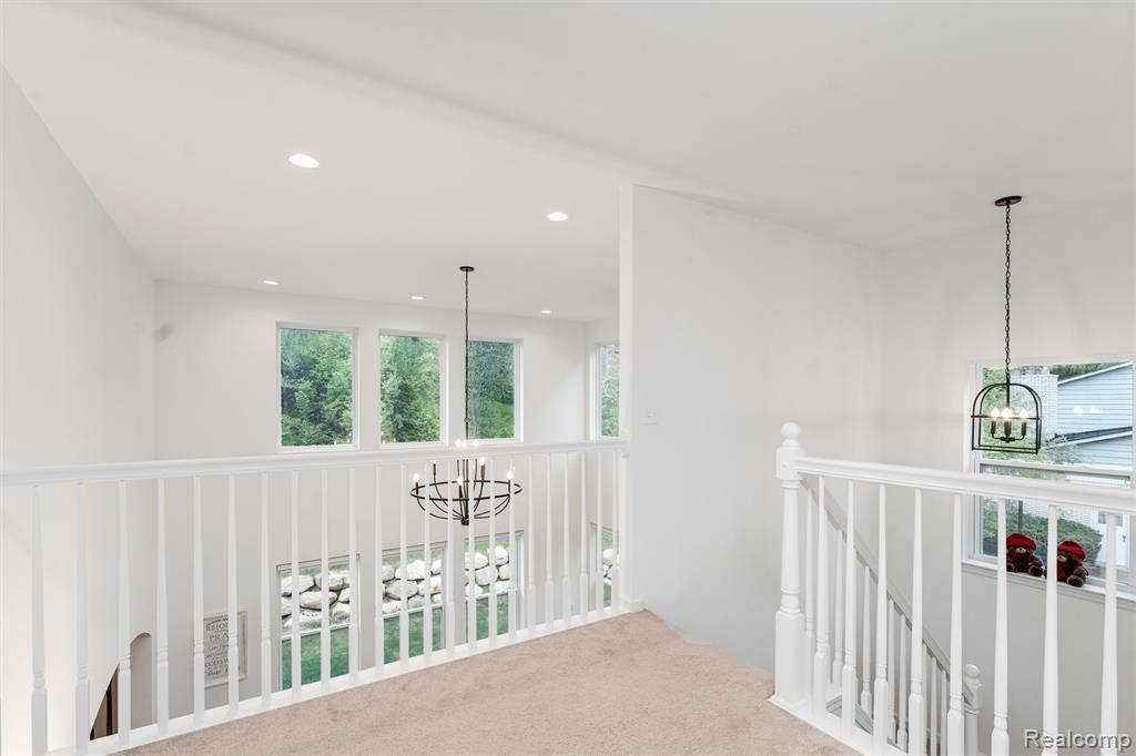 908 S Livernois Road, Rochester Hills, MI 48307 — Photo 23
