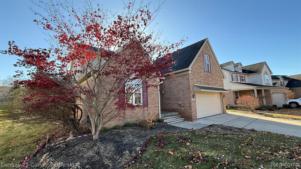 714 Autumn Ridge Drive, Westland, MI — Photo 2