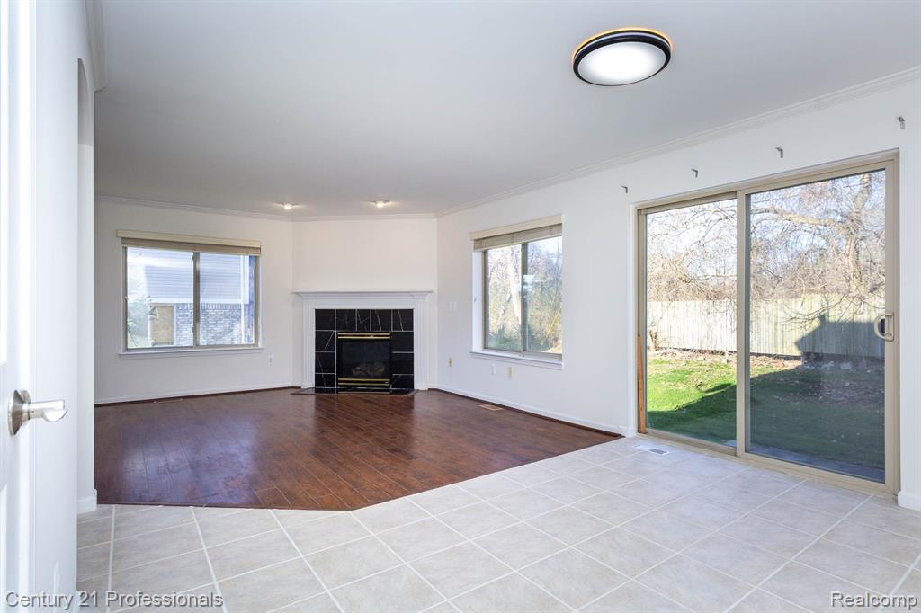 6173 ELARZ Drive, Troy, MI 48085 — Photo 14
