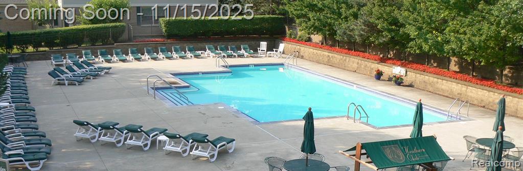 909 Tartan Trail, Bloomfield Hills, MI 48304 — Photo 36
