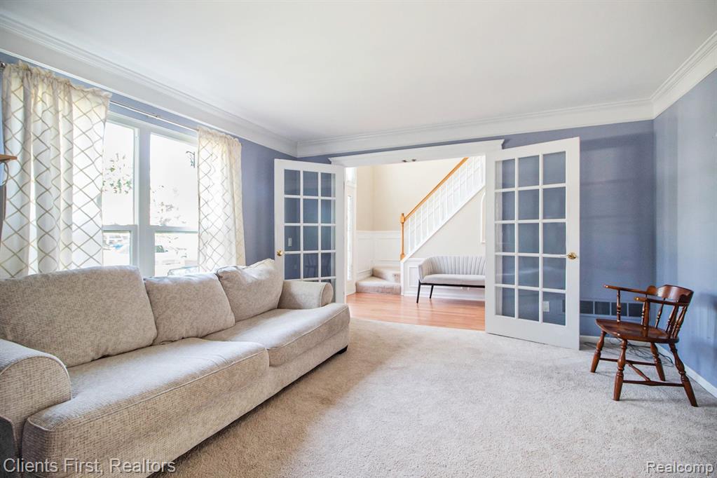 7140 OAKLEAF Court, Canton, MI 48187 — Photo 8