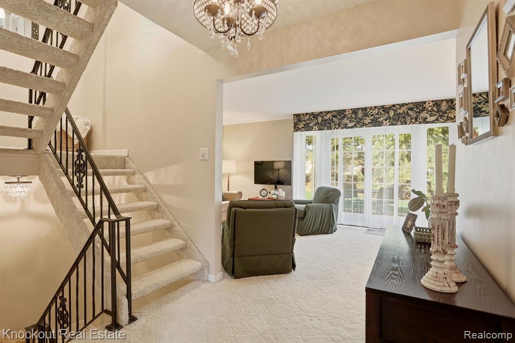 239 Churchgrove Road, Frankenmuth, MI 48734 — Photo 6