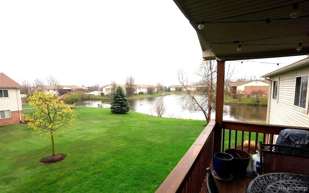 45977 Tallgrass Court, Belleville, MI 48111 — Photo 15