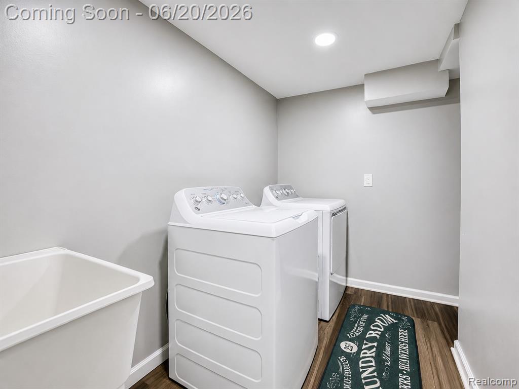 6631 Burnham Drive, Canton, MI 48187 — Photo 32