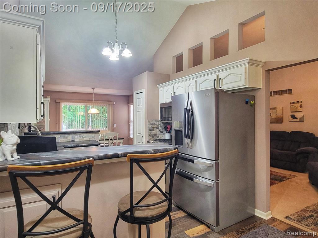 5566 Elmhurst Drive, Trenton, MI 48183 — Photo 6