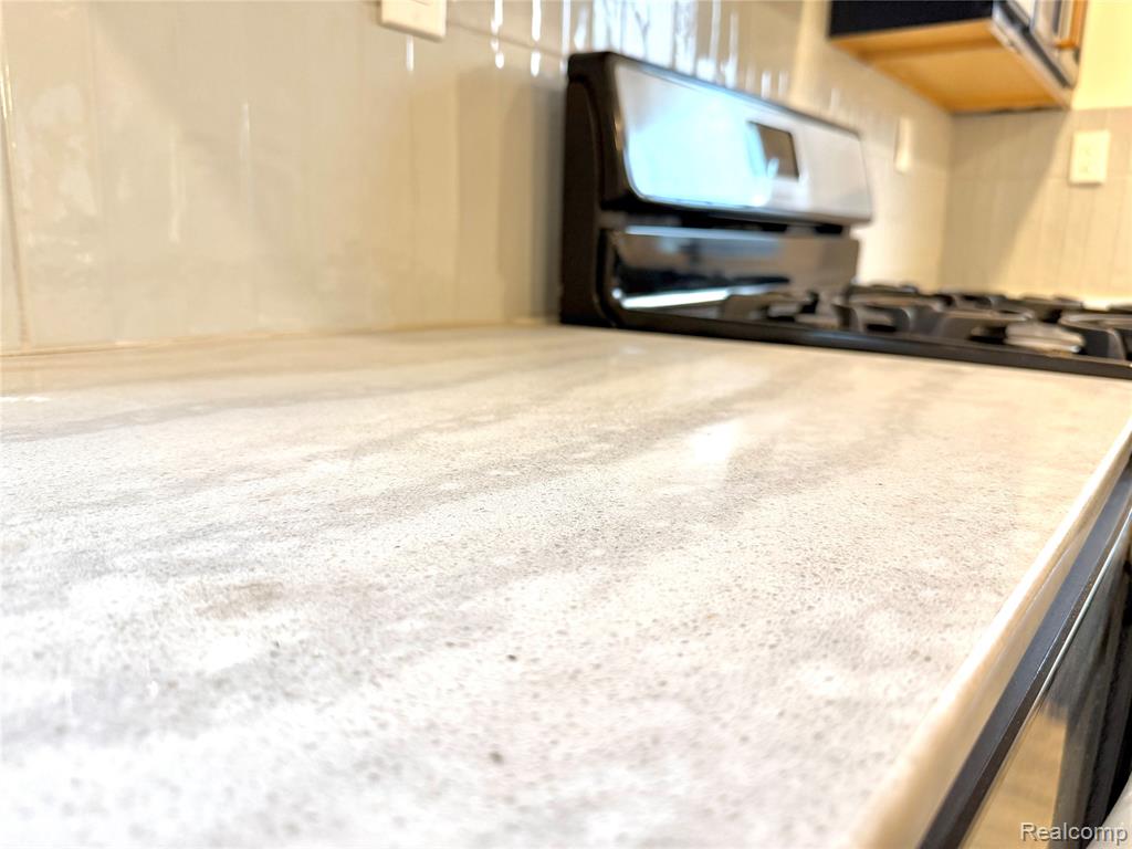 2256 Tuxedo Street, Detroit, MI, 48206