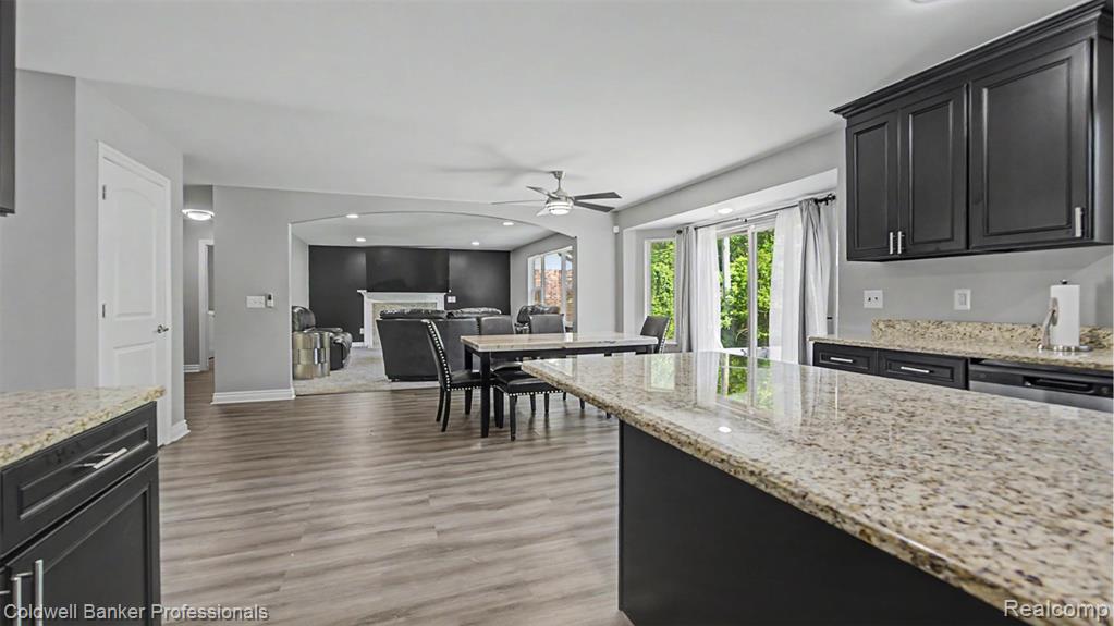 22262 Brywood Court, Clinton Twp, MI 48036 — Photo 15