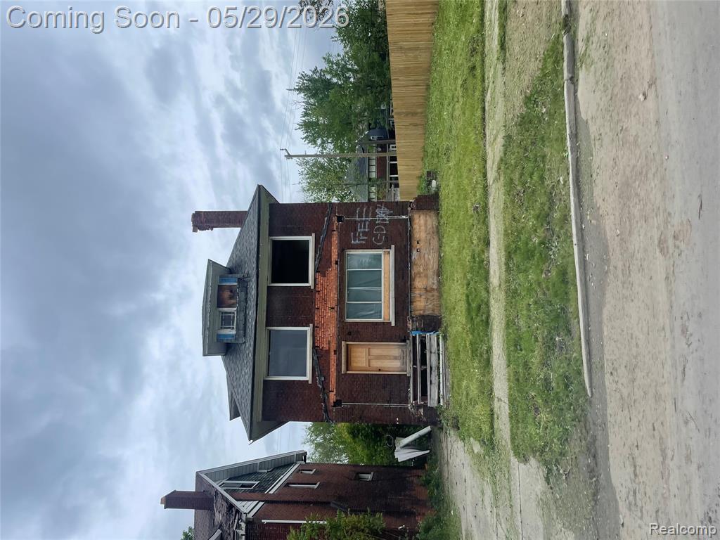 3814 Montgomery Street
