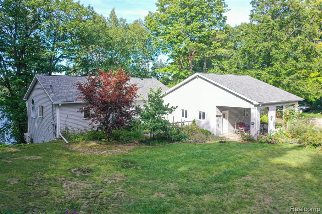 6125 White Sands Drive, Marathon, MI 48464 — Photo 34