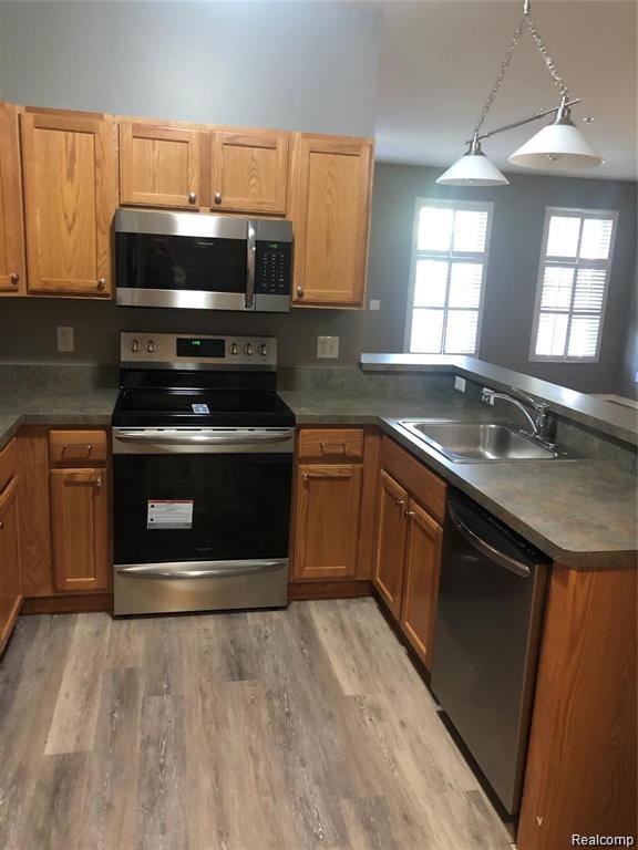 348 Filmore Street, Canton, MI 48188 — Photo 2