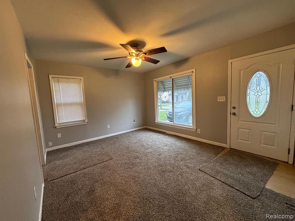 8065 PROSPECT Avenue, Warren, MI 48089 — Photo 3