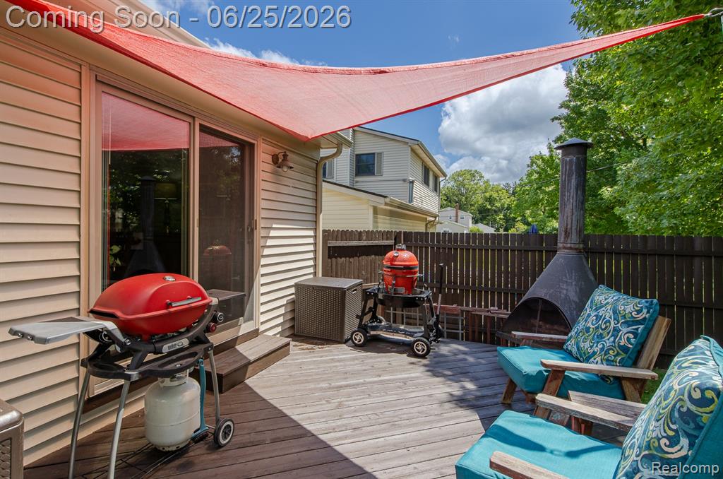 4741 Meadowbrook Avenue, Clarkston, MI 48348 — Photo 45