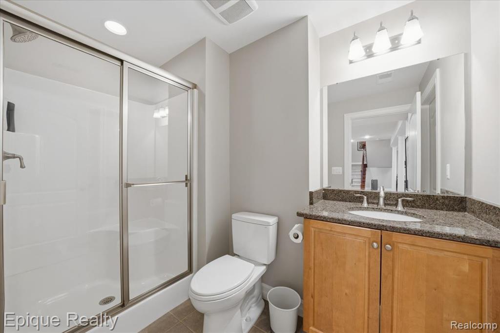 4312 Sashabaw Road, Waterford, MI 48329 — Photo 62