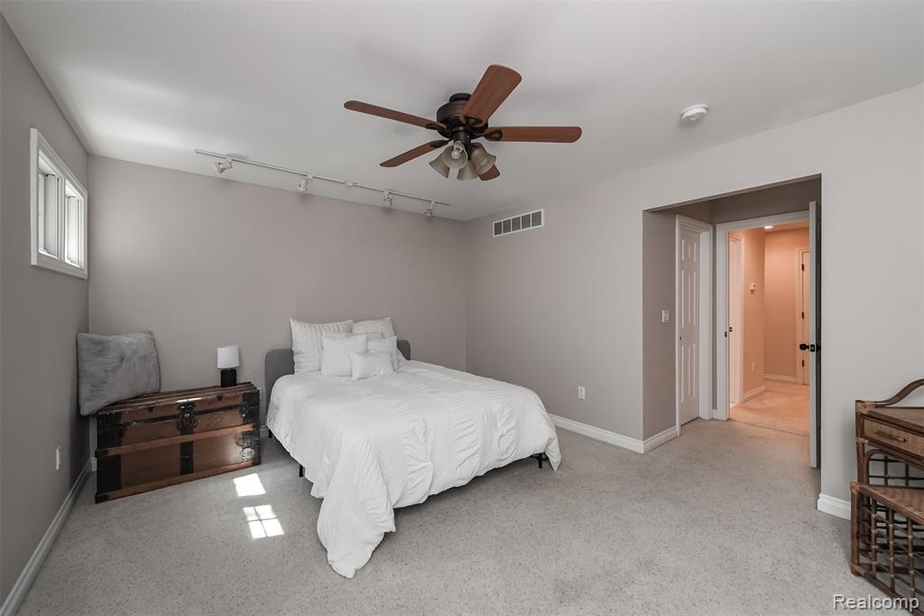 3376 Oak Park Drive, Saline, MI 48176 — Photo 51