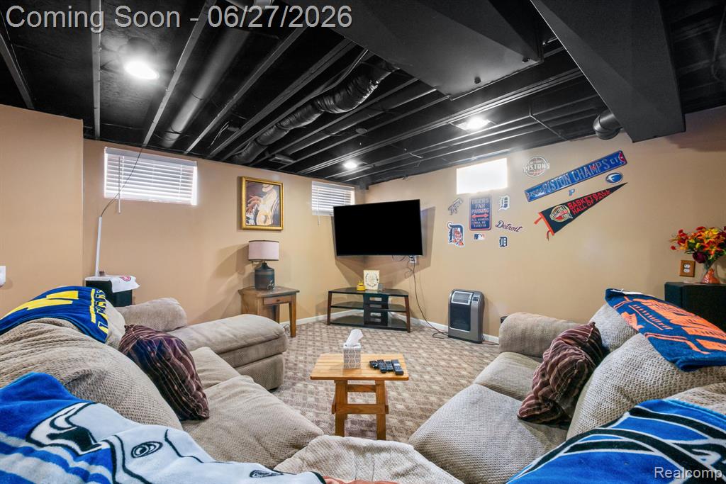 6552 Florence Lane, Belleville, MI 48111 — Photo 46