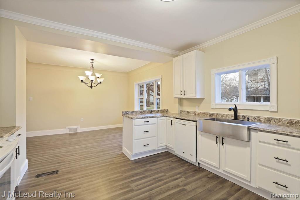 4804 CENTER Street, Millington, MI 48746 — Photo 15