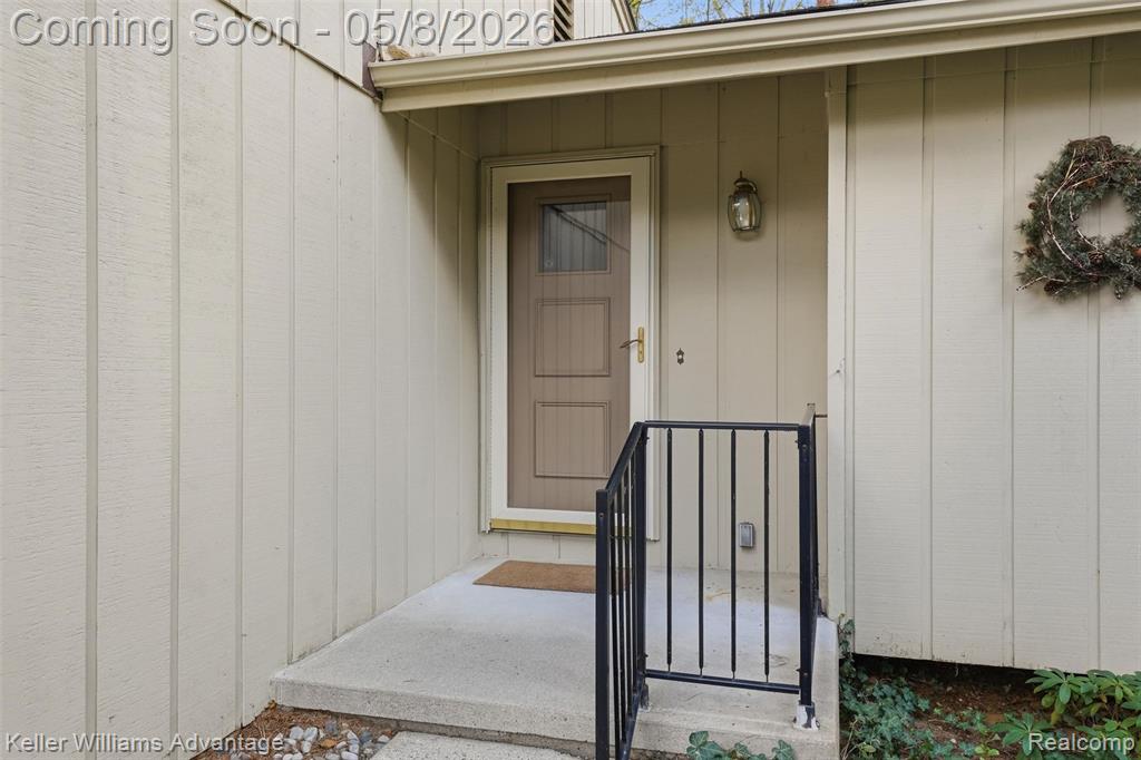 6545 Red Cedar Lane, West Bloomfield, MI 48324 — Photo 48