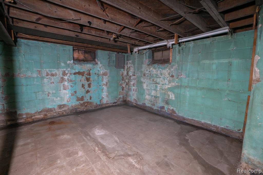 19126 STOTTER Street, Detroit, MI 48234 — Photo 13