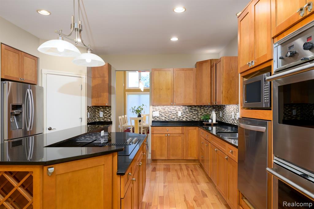 5565 Ford Road, Commerce Twp, MI 48382 — Photo 7