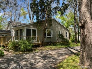 2534 Edgemere Street, Commerce Twp, MI 48382 — front exterior