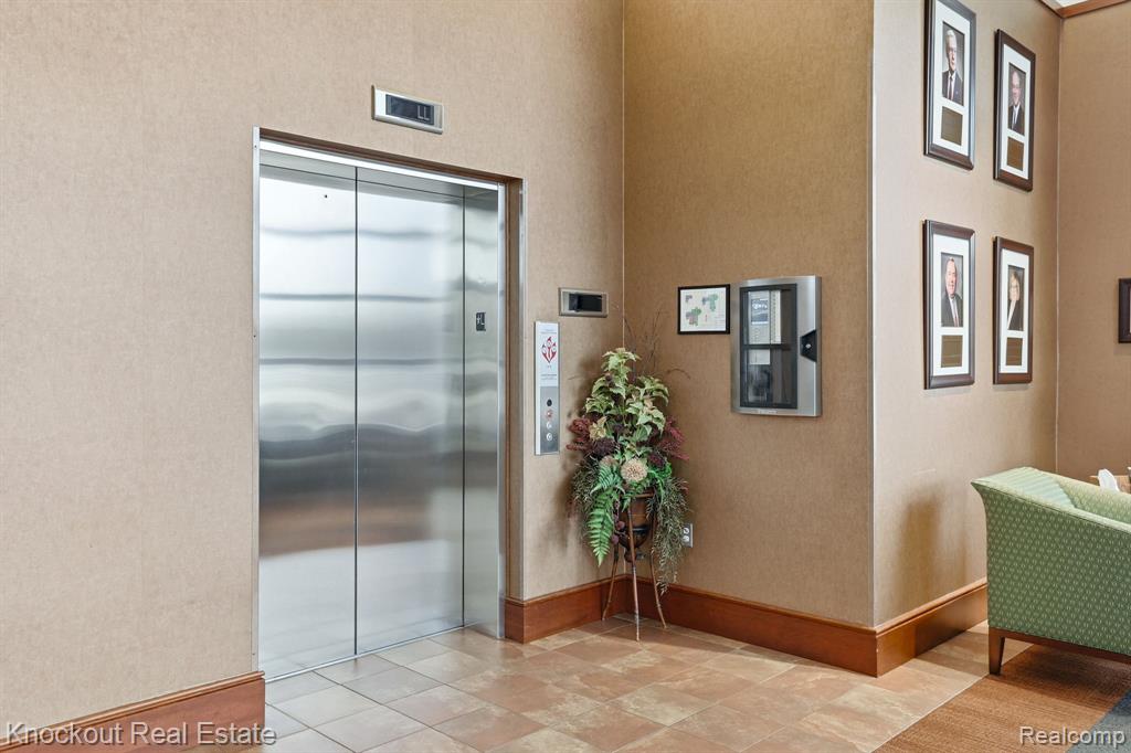 1 Mutual Avenue, Frankenmuth, MI — Photo 12