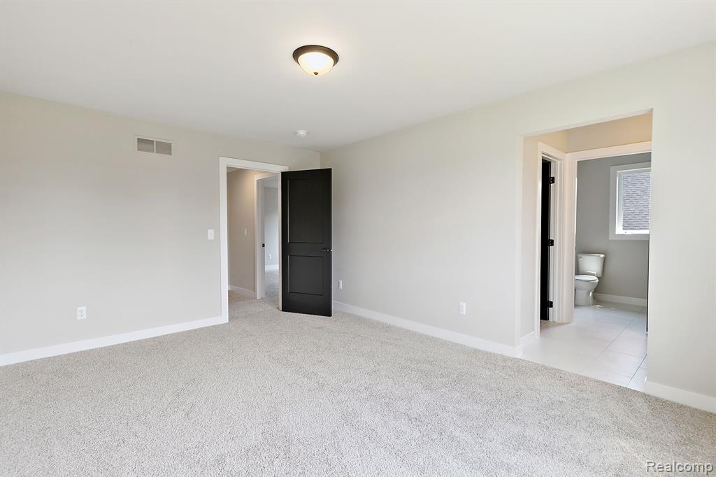 45190 TWIN RIVER Drive, Macomb, MI 48044 — Photo 50