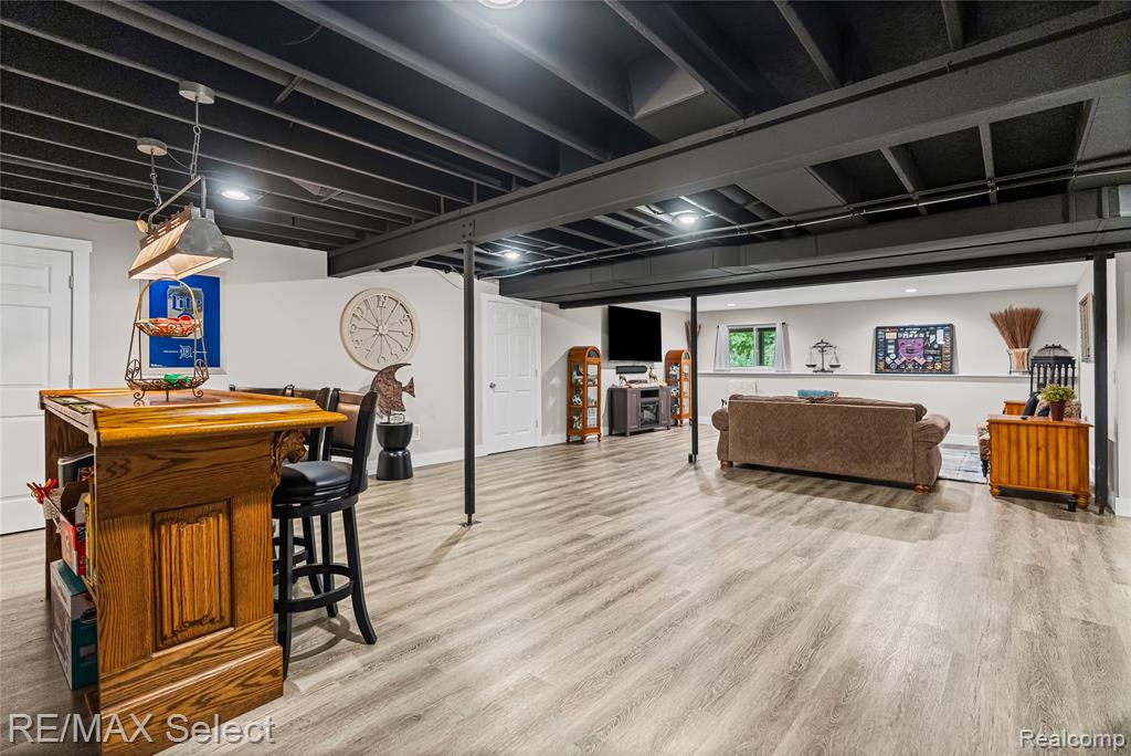3127 Harbor Pointe Circle, Fenton, MI 48430 — Photo 38
