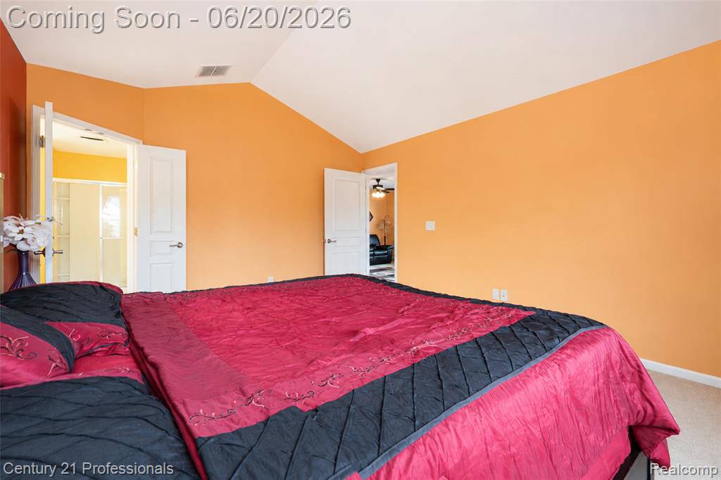 45248 Bartlett Drive, Novi, MI 48377 — Photo 39